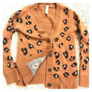 🐆Girl's Leopard button cardigan🐆