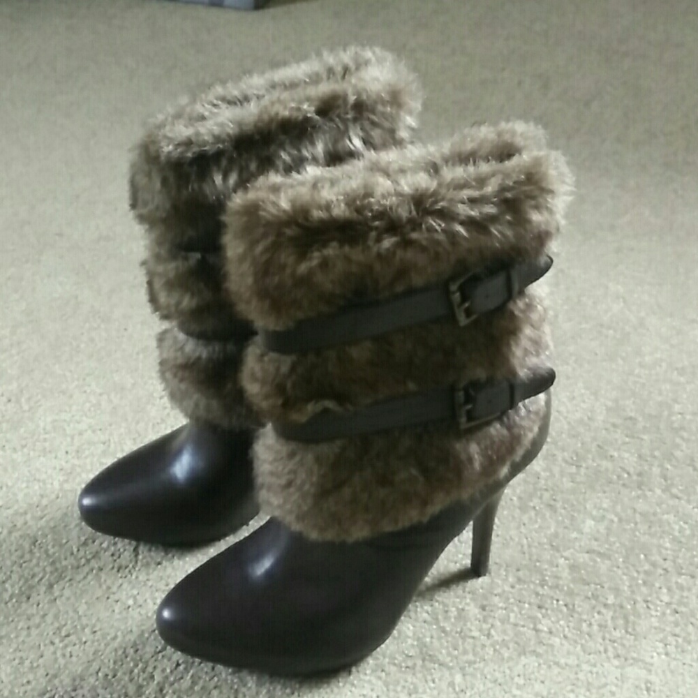 Guess Faux Fur Stiletto Boot Size 8