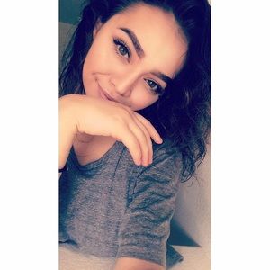 Meet your Posher, Christen