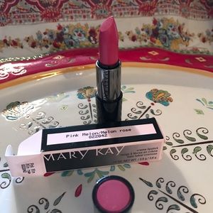 NWOT Mary Kay CREME Lipstick PINK MELON