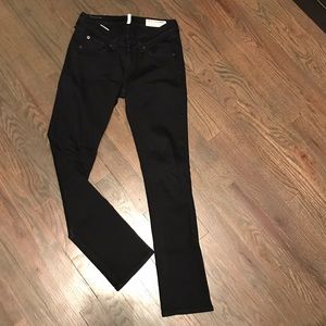 Rag & Bone black capri jeans