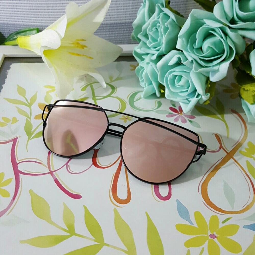 HIGH QUALITY CAT EYE MIRROR VINTAGE  SUNGLASSES - Picture 4 of 4