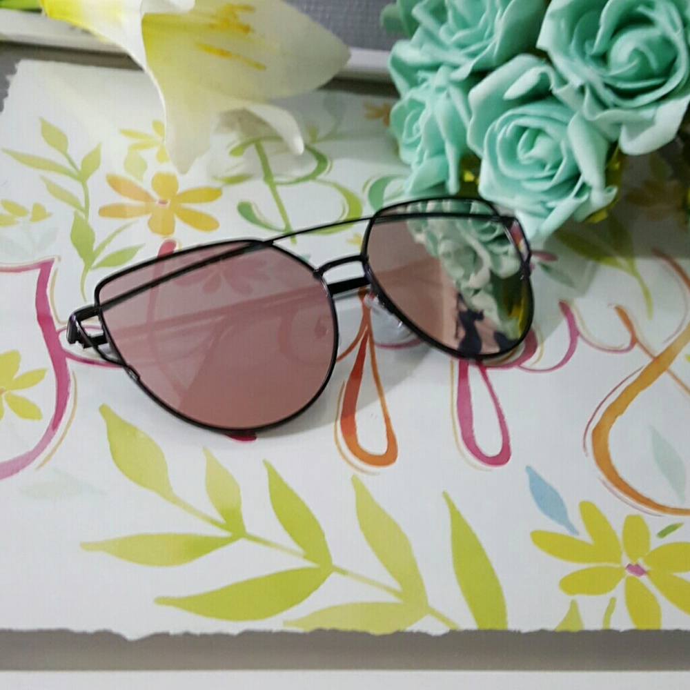 HIGH QUALITY CAT EYE MIRROR VINTAGE  SUNGLASSES - Picture 2 of 4