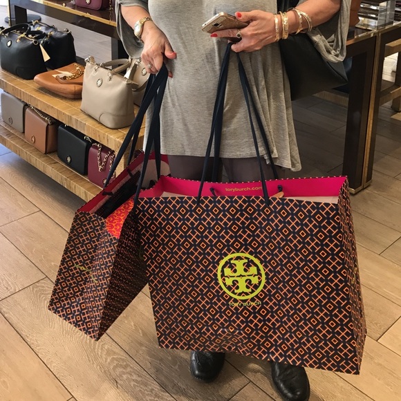 Meet your Posher, Madam - Picture 5 of 7