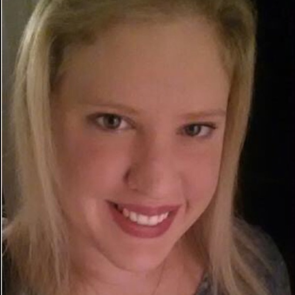 Meet your Posher, Dani