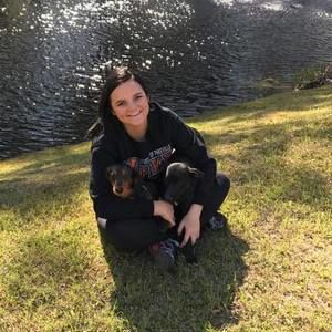 Meet your Posher, Amanda