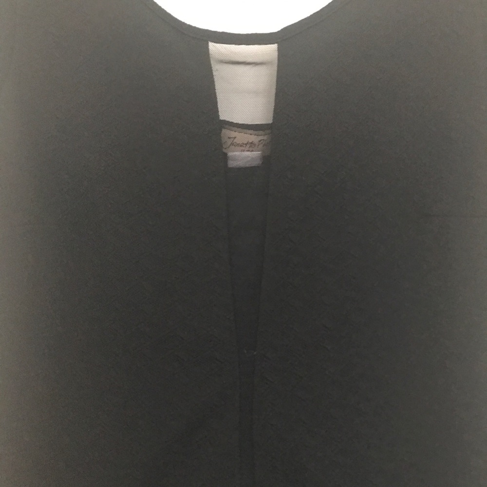 PLUS PEPLUM TOP - Picture 2 of 4
