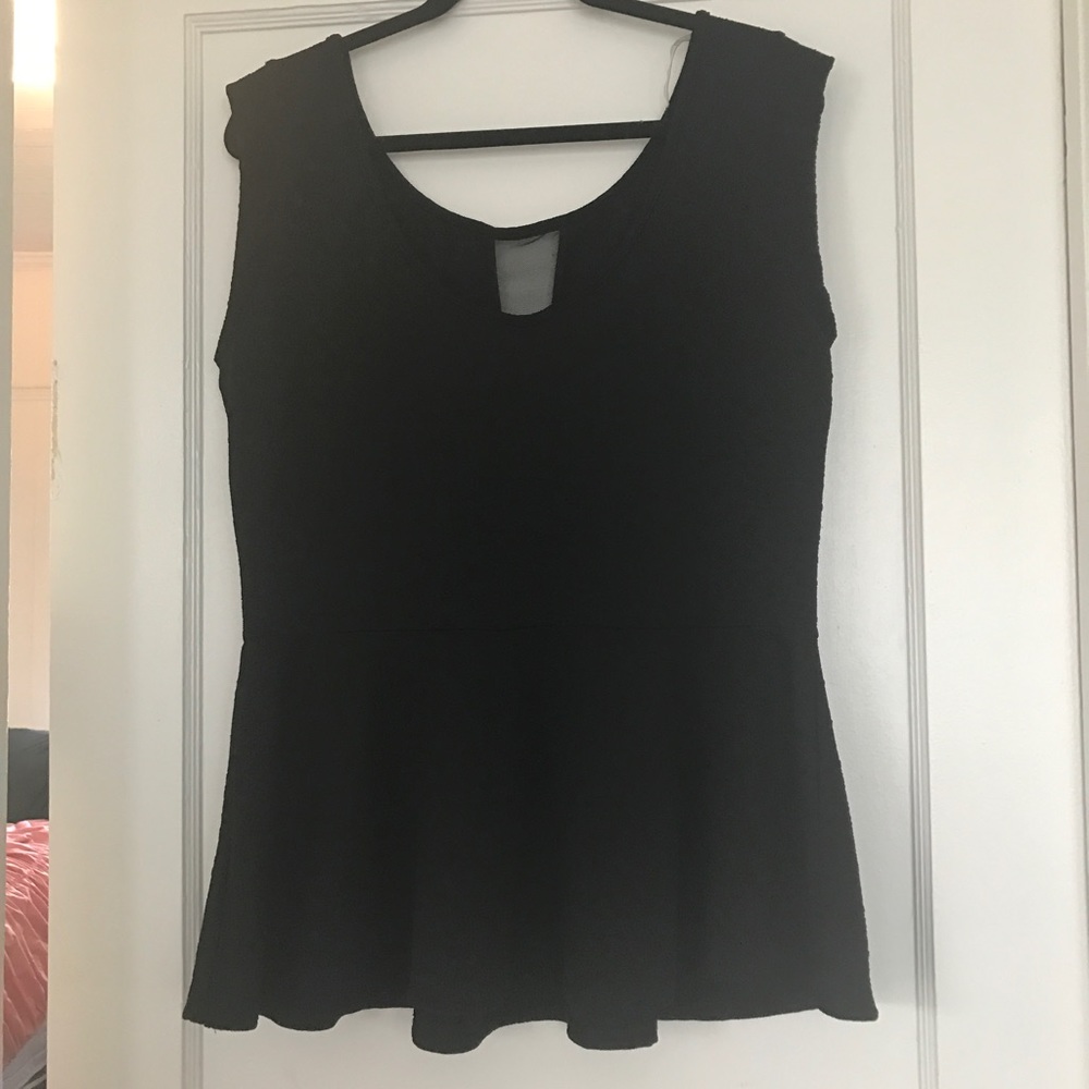 PLUS PEPLUM TOP - Picture 3 of 4