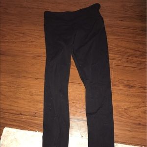 Long Lululemon Wunder Under Leggings