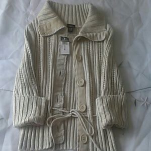 Rue 21 Beige Crop Sweater