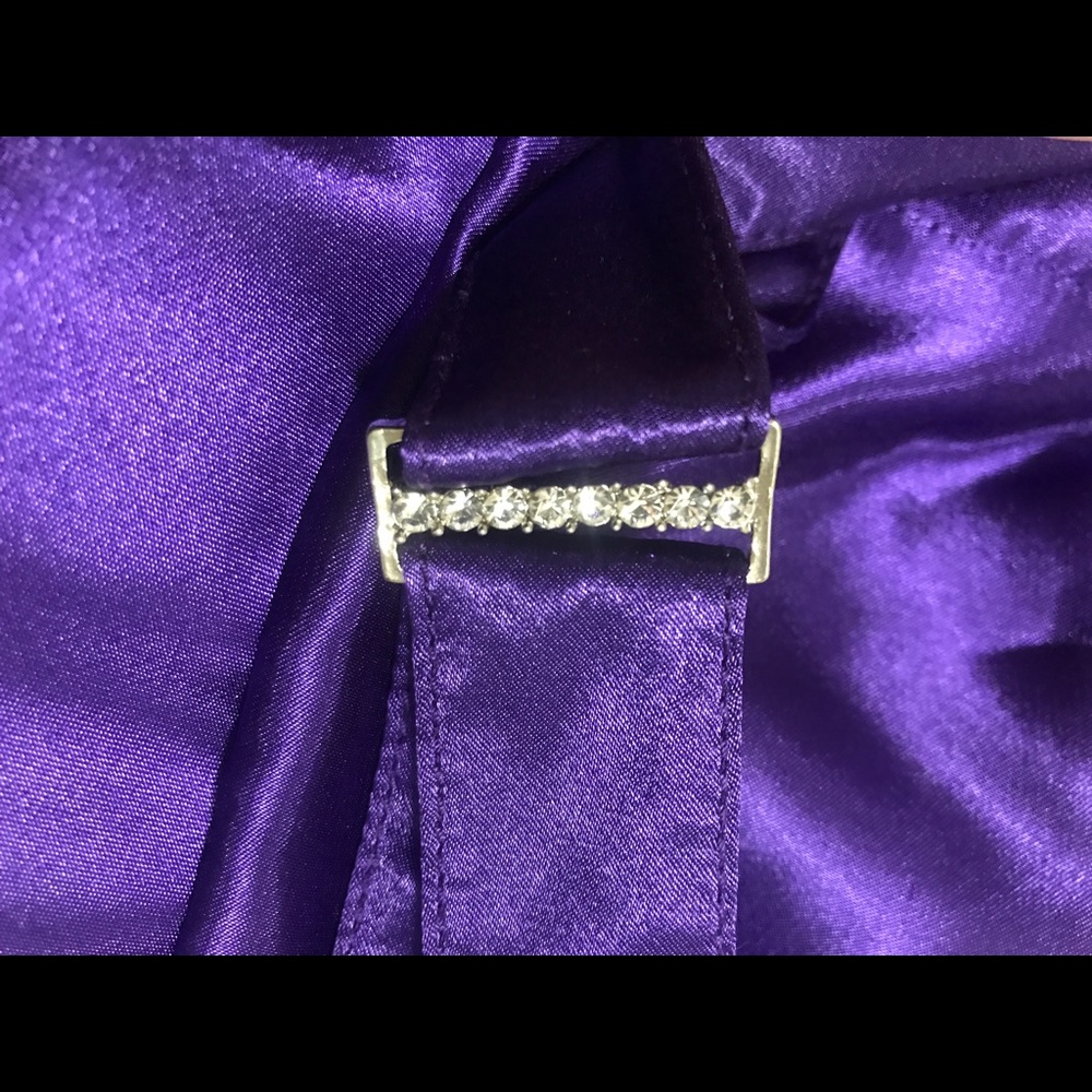 Prom Dress - Picture 4 of 4