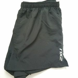 ⭐🚚MOVING! Make offers🚚 ⭐2XU running shorts