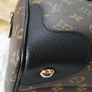 100 % Authentic Louis Vuitton Retiro