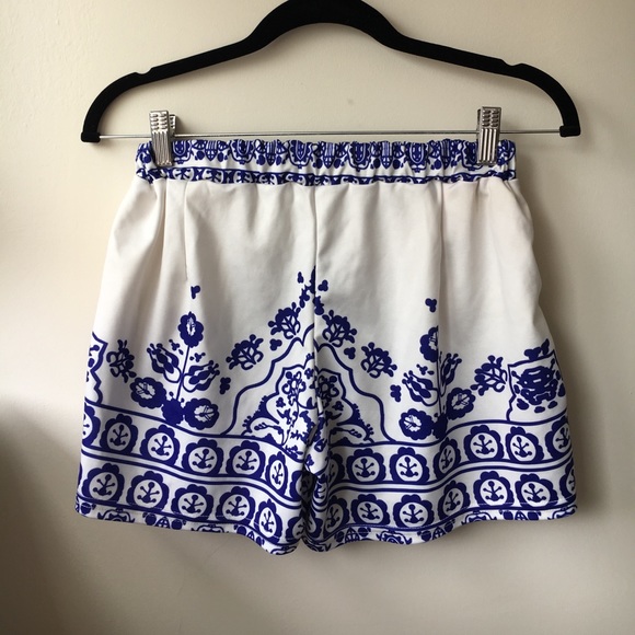 Mosaic Shorts - Picture 5 of 6