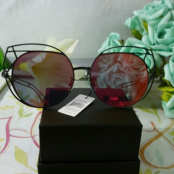 HIGH QUALITY CAT EYE MIRROR VINTAGE  SUNGLASSES - Picture 4 of 4