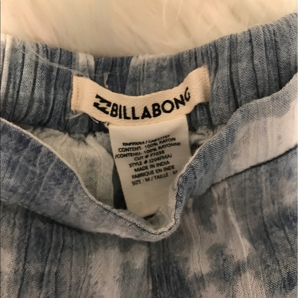 Billabong Rayon Shorts Medium - Picture 3 of 5