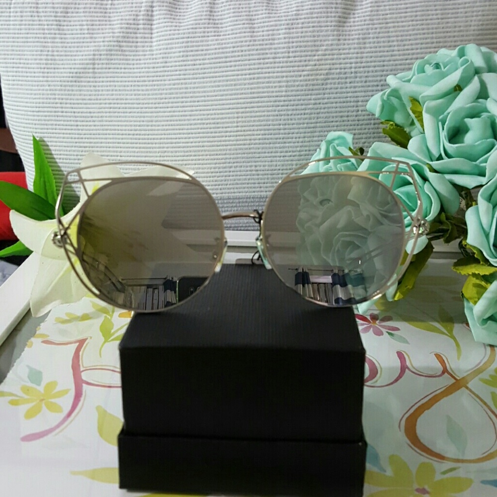 HIGH QUALITY CAT EYE MIRROR VINTAGE SUNGLASSES - Picture 4 of 4