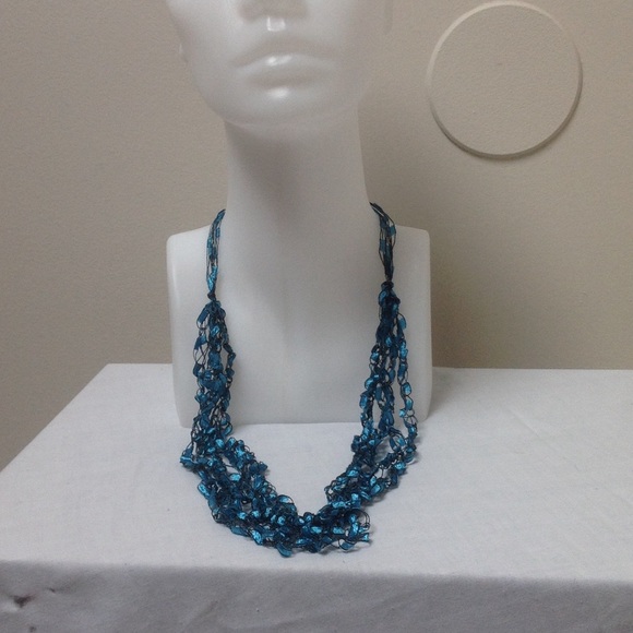 Beaded Crochet Necklace - Picture 3 of 8
