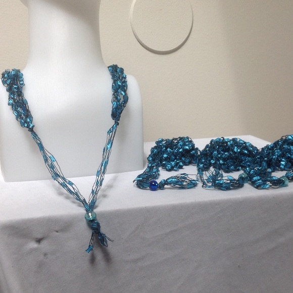 Beaded Crochet Necklace - Picture 7 of 8