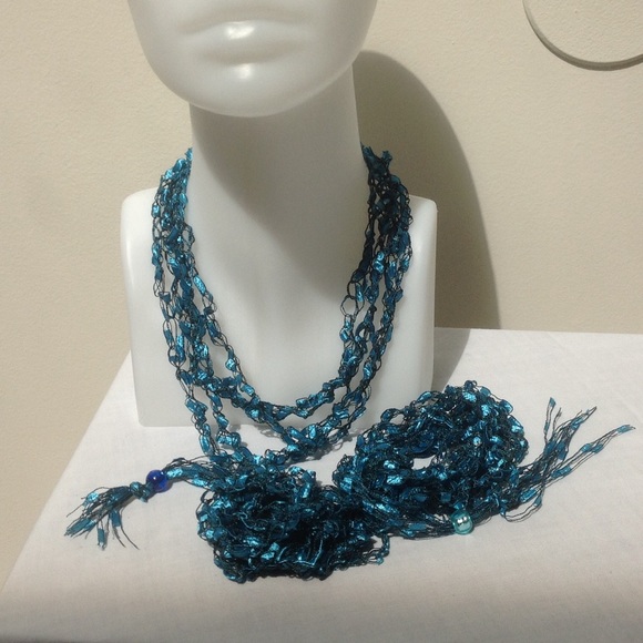Beaded Crochet Necklace - Picture 8 of 8