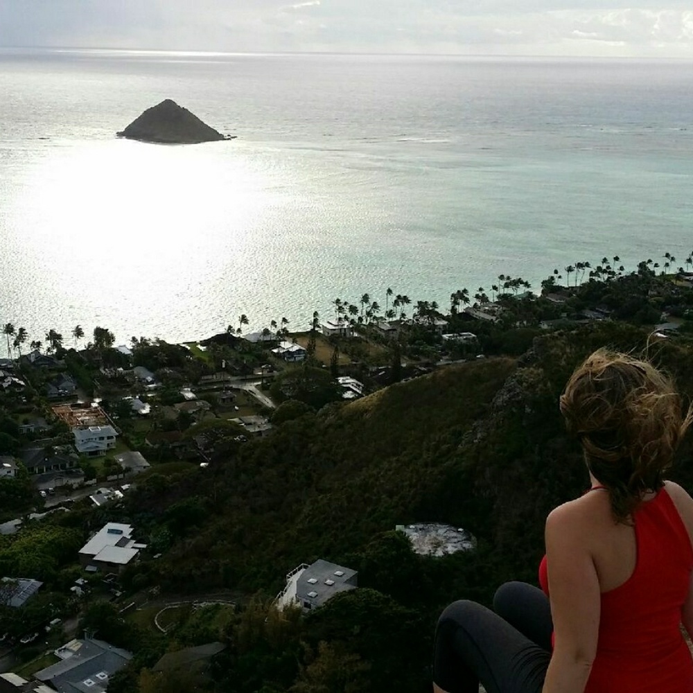 Meet your Posher, Gena