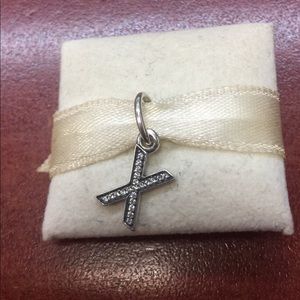 Pandora "X" cz initial