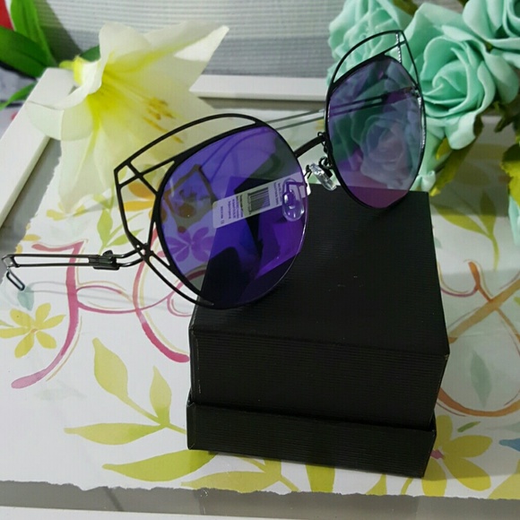 Accessories - HIGH QUALITY CAT EYE MIRROR VINTAGE  SUNGLASSES
