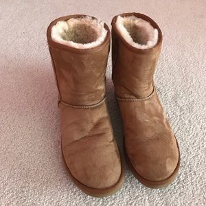 Women's UGG boots