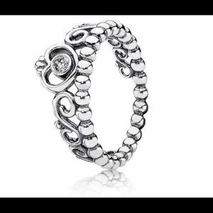 Silver pandora princess ring