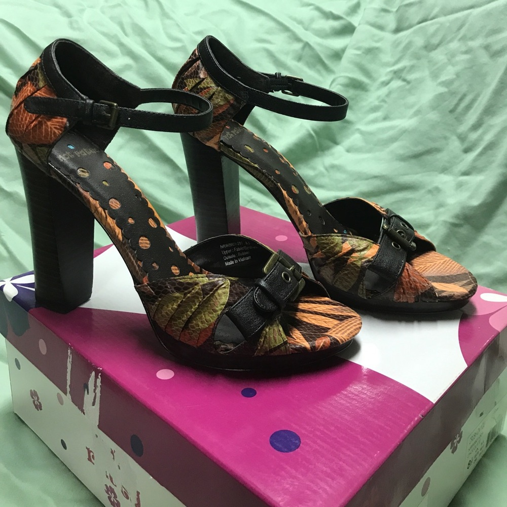 Size 8 1/2 heels