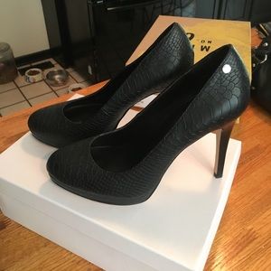 Calvin Klein leather heals