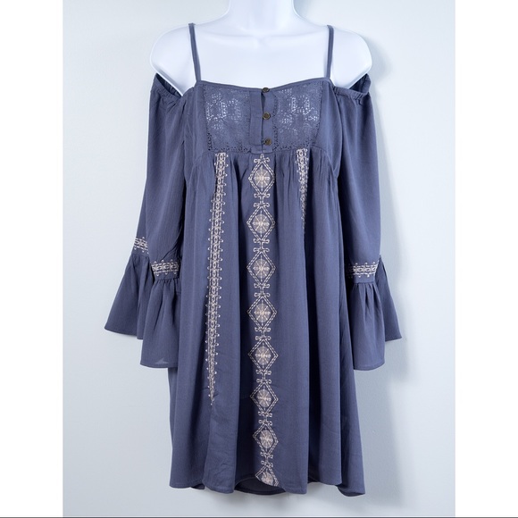 Embroidered Off The Shoulder Dress - Picture 5 of 5