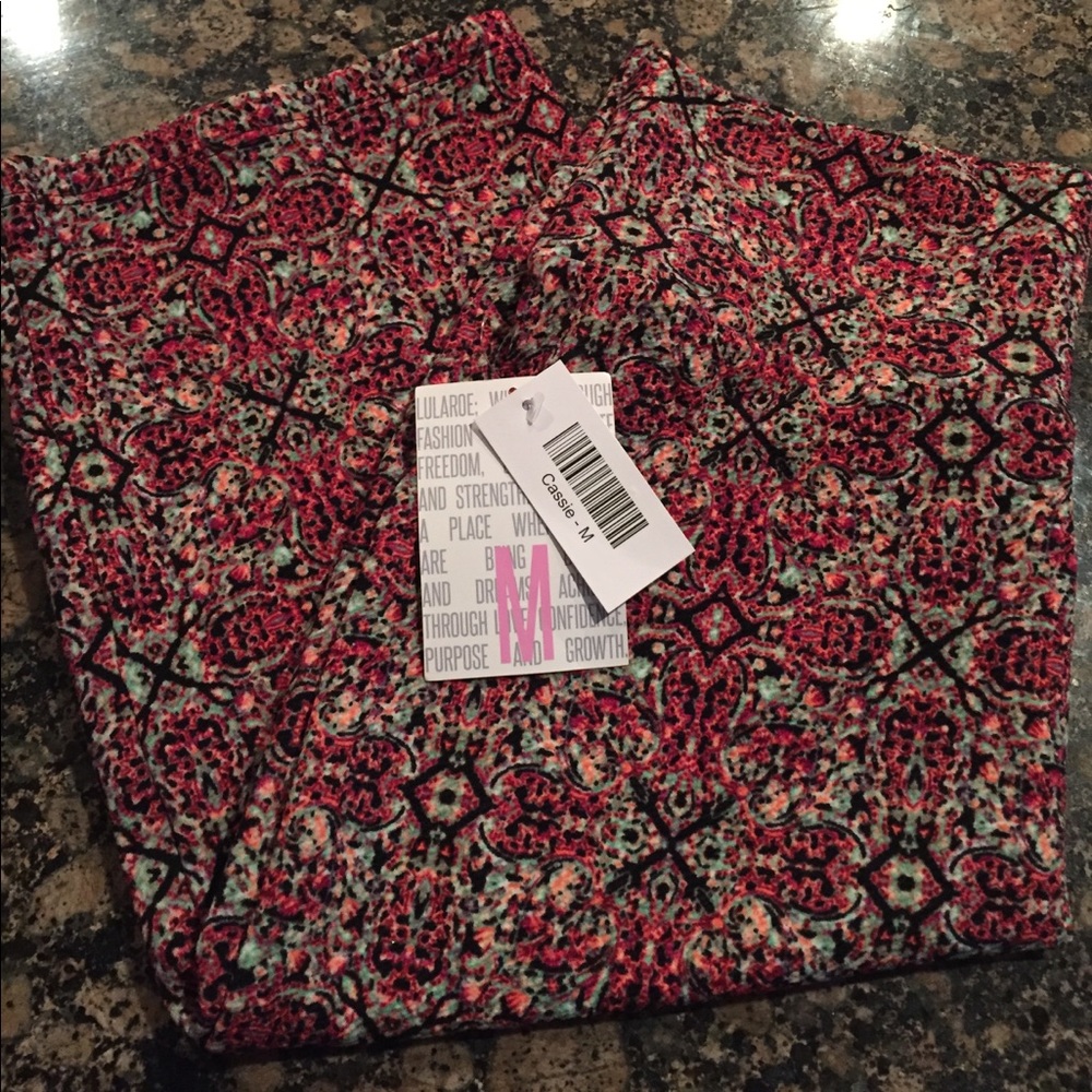 Lularoe Cassie NWT