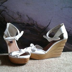 LOWEST PRICE on Peep toe Wedge