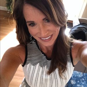 Meet your Posher, Laurie