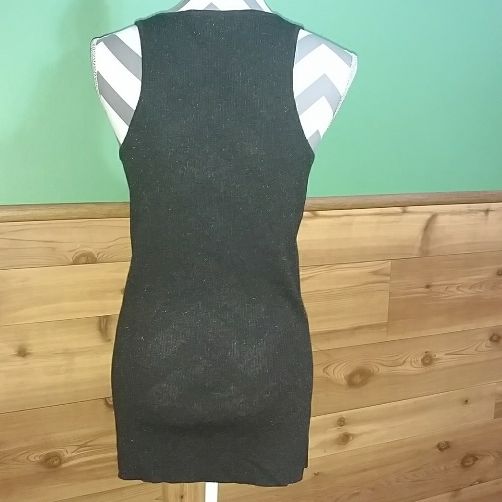 Coolwear Tank Top - Picture 2 of 3