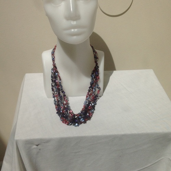 Beaded Crochet Necklace - Picture 3 of 8