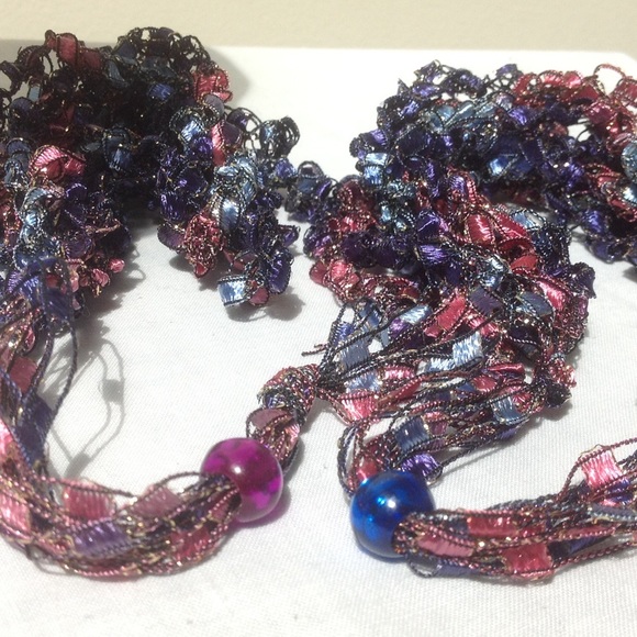 Beaded Crochet Necklace - Picture 6 of 8