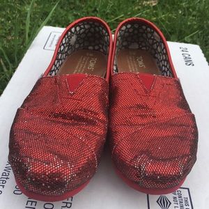 Red Sparkly Toms