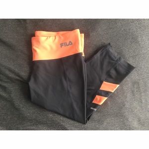 Fila workout crops