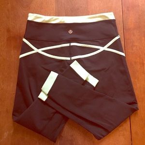 Women's running crops