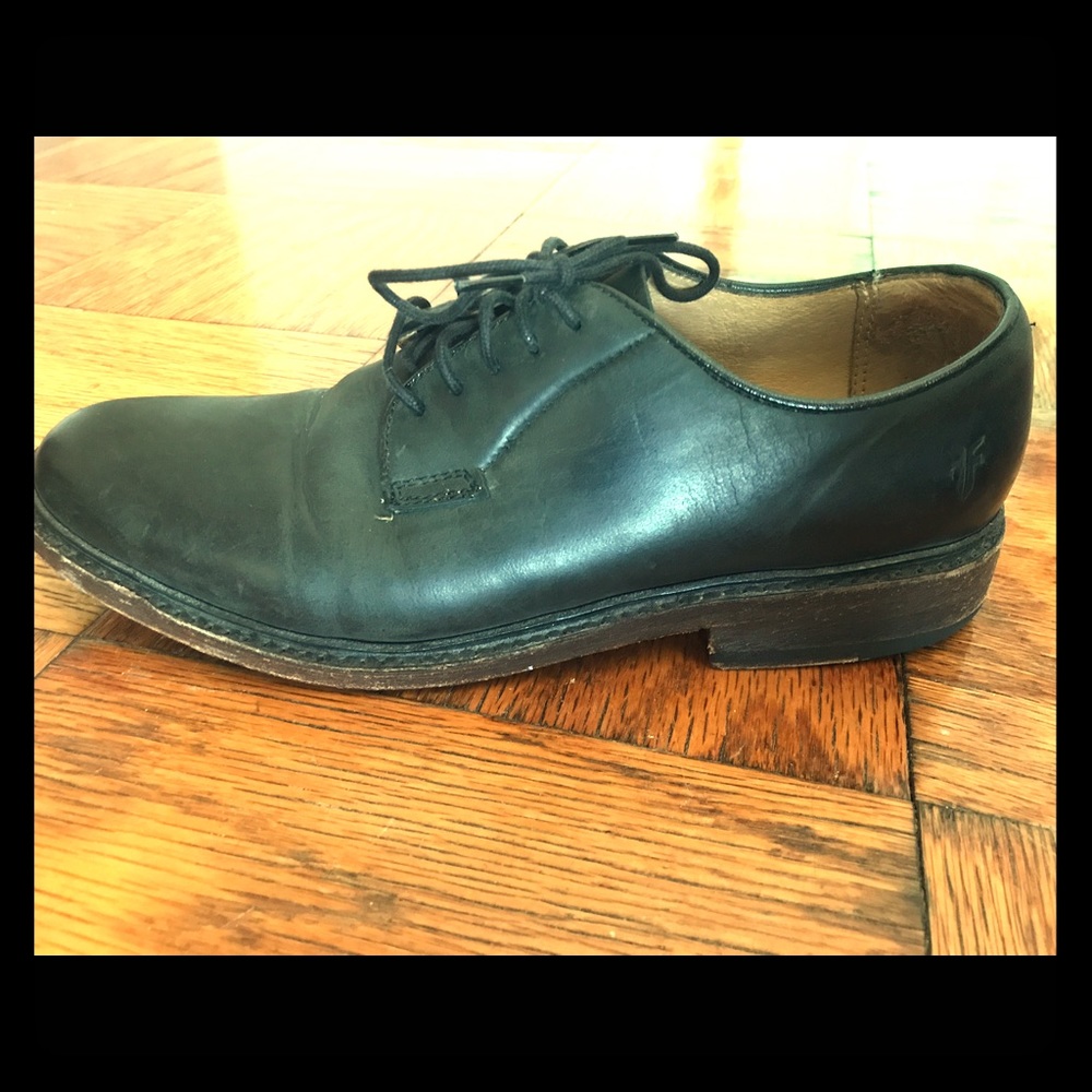 FRYE Women's James Oxford (Model 74615)