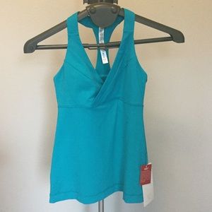 Lululemon Deep Breath Tank NWT