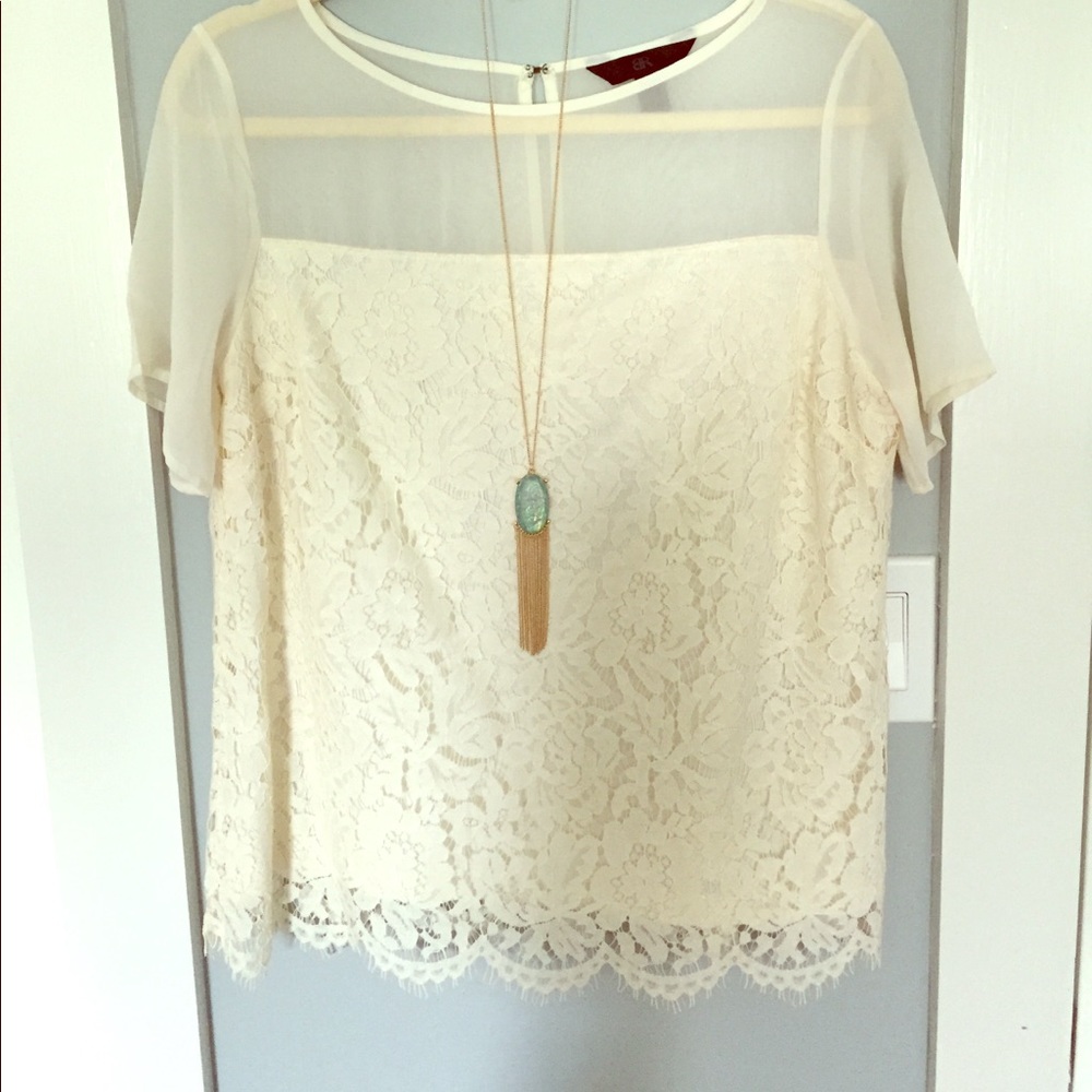 Banana Republic Lace Short Sleeve