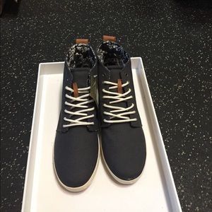 Reef high top sneakers