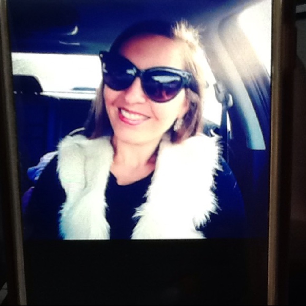 Bundle 3 items and save 20% or make me an offer!!!