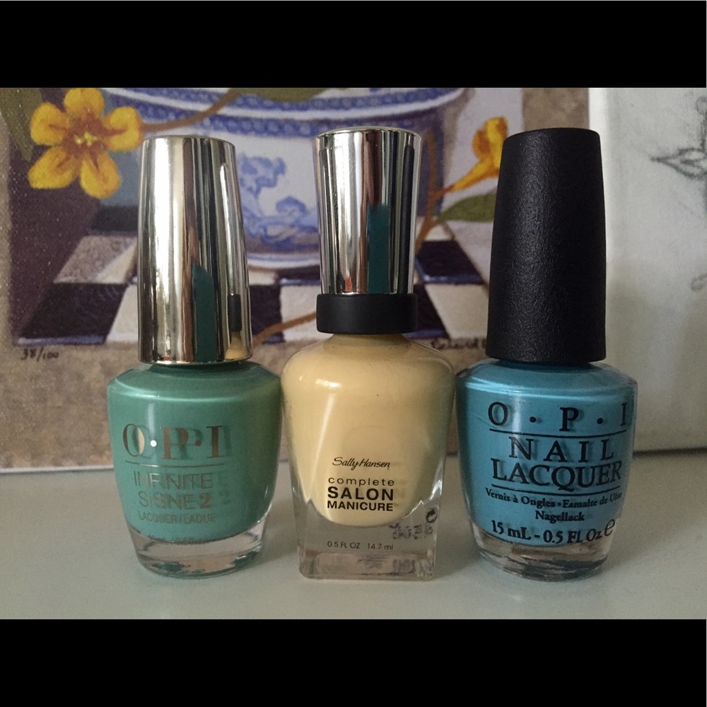 O.P.I. nail polish bundle