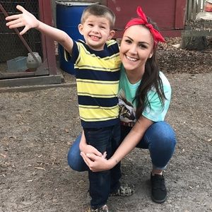 Meet your Posher, Tiffany