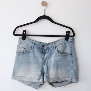 H&M light washed boyfriend shorts