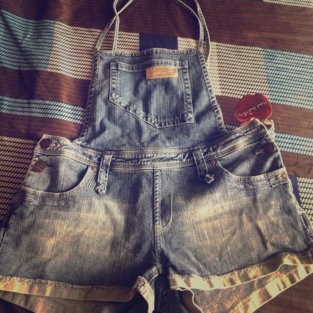Brand new Apple bottom overalls